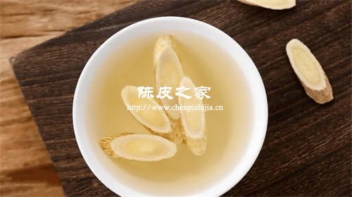 当归黄芪陈皮可以跟红茶一起泡吗